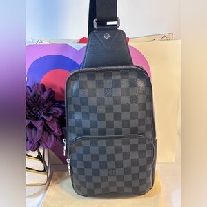 Beautiful Louis Vuitton Avenue Sling Graphite